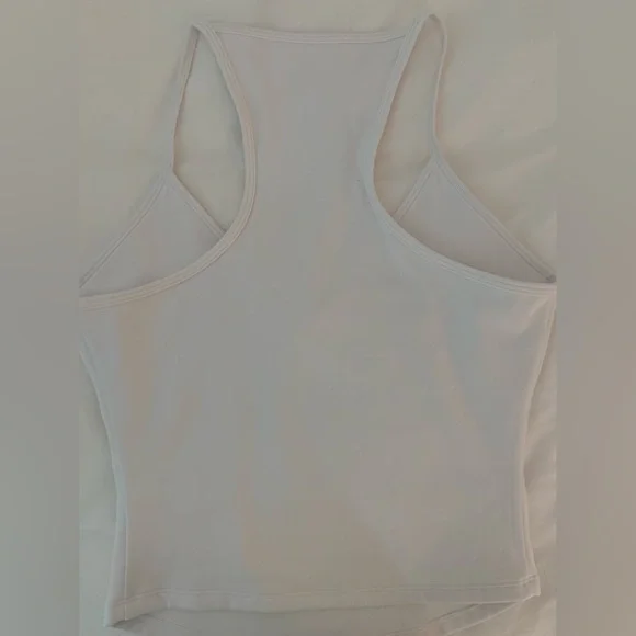 CSB Form Leisure Tank in White - Picture 3 of 4